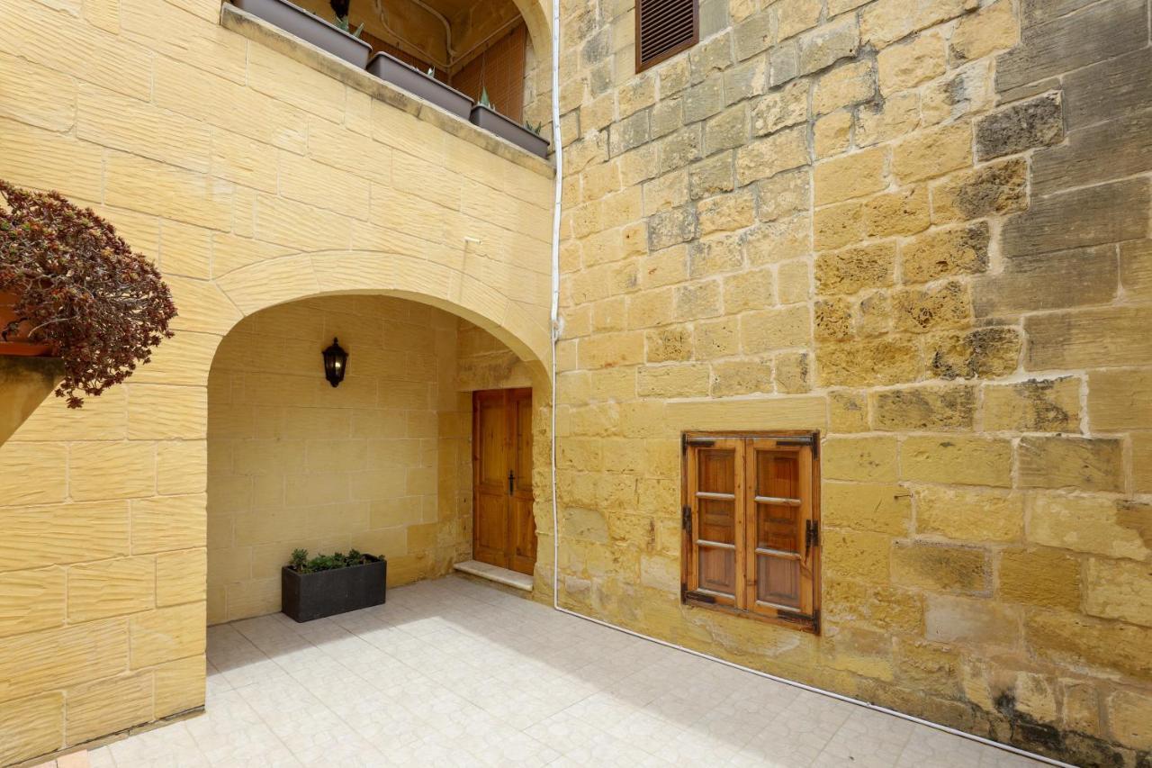 Superb Maltese Farmhouse With Private Pool Villa Виктория Екстериор снимка